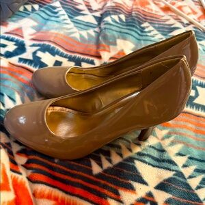 Steve Madden Glossy Brown Heels